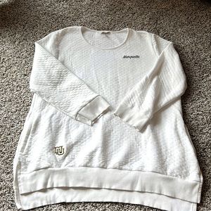 Marquette university XL quilted sweatshirt